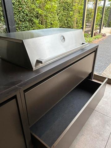 BUITENKANS! Showroom buitenkeuken beschikbaar voor biedingen