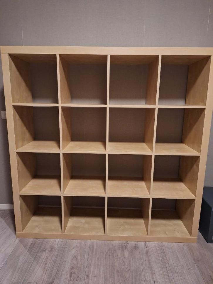 Mooie KALLAX Ikea kast, Huis en Inrichting, Kasten | Overige, Zo goed als nieuw, Ophalen