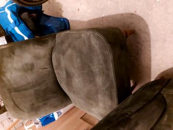 Donker groene velvet stoeltjes  beschikbaar voor biedingen