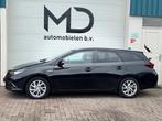 Toyota Auris Touring Sports 1.8 Hybrid -Panoramadak-Trekhaak, 65 €/maand, Stof, Gebruikt, Zwart