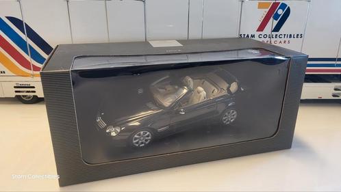 Minichamps Mercedes-Benz SL-Class R230 Black Metallic Dealer, Hobby en Vrije tijd, Modelauto's | 1:18, Zo goed als nieuw, Auto