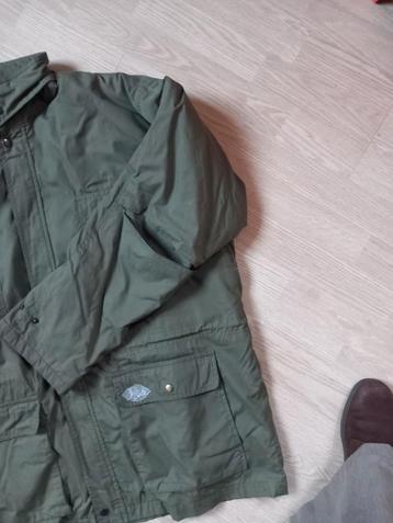 Groen/Grijze Winterjas met Teddy Voering beschikbaar voor biedingen