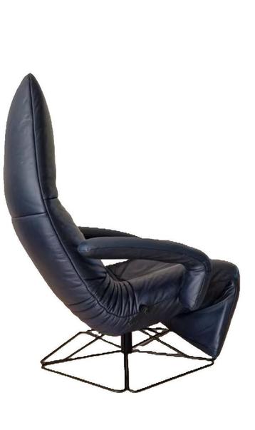 Jori relaxfauteuil- zwart leer- model Yoga beschikbaar voor biedingen