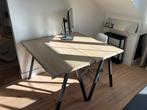 2 IKEA Bureaus - Zo goed als nieuw!, Ophalen, Zo goed als nieuw, Bureau