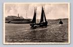 Ansichtkaart Ijmuiden logger naar zee sleepboot (A1), Verzenden, 1920 tot 1940, Ongelopen, Noord-Holland