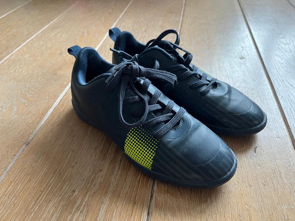zaalschoenen maat 34 Dutchy, Dutchy, Ophalen of Verzenden, Zo goed als nieuw, Jongen of Meisje