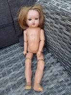 Mooie hele oude Brocante sleetse pop, Verzamelen, Poppen, Ophalen of Verzenden, Gebruikt, Pop