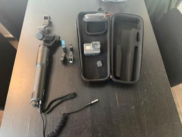 GoPro Hero 5 Black met accessoires beschikbaar voor biedingen