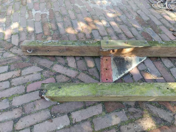 tuinhout / schommelconstructie met veel extra's / toebehoren, Tuin en Terras, Palen, Balken en Planken, Gebruikt, 250 cm of meer