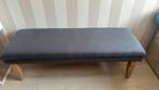 Bankje grijs met hoiten poten 150, Ophalen, 125 cm of meer, Zo goed als nieuw, Stof