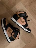 NIKE W DUNK HIGH 70 Black/ Flax-Vachetta Tan-White maat 40, Kleding | Dames, Schoenen, Ophalen of Verzenden, Zo goed als nieuw
