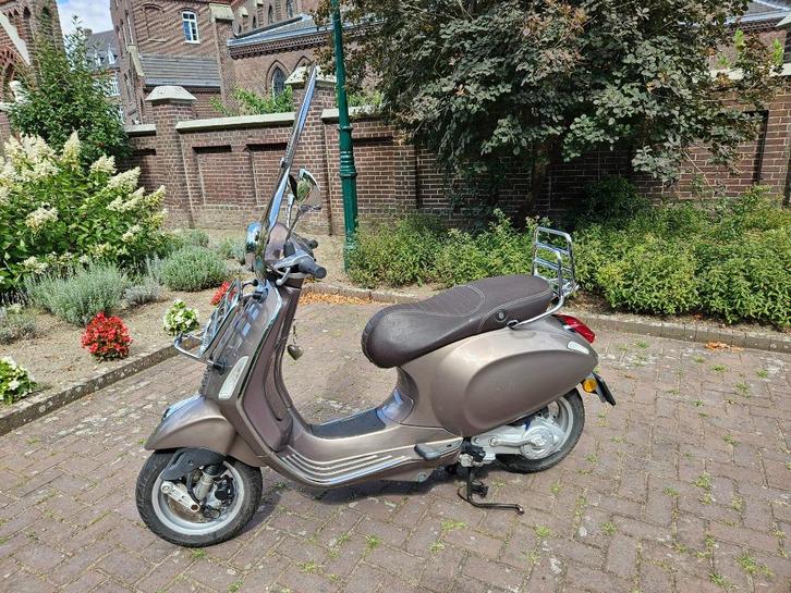 Prima Vespa Primavera, Fietsen en Brommers, Scooters | Vespa, Gebruikt, Overige modellen, Maximaal 45 km/u, Benzine, Ophalen