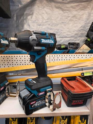 Makita Accu Slagmoersleutel 40V XGT beschikbaar voor biedingen