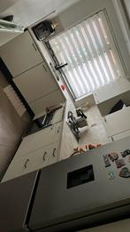 Mooi keuken te koop, Hoekkeuken, Ophalen of Verzenden, Kunststof, Crème