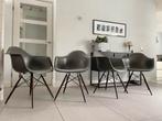 4x Vitra Eames kuipstoelen basalt daw donkerbruin, Huis en Inrichting, Ophalen of Verzenden, Zo goed als nieuw, X, Grijs