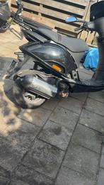Zip 172cc AC tekoop, Fietsen en Brommers, Scooters | Piaggio, Tweetakt, Maximaal 45 km/u, Zip, Ophalen of Verzenden