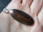 411/ rode tiger eye hanger, Nieuw, Ophalen of Verzenden, Met edelsteen, Rood