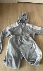 Trainingspak, Verzenden, Gedragen, Maat 46 (S) of kleiner