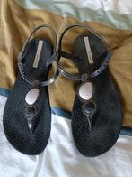 Ipanema Slippers zwart Maat 39 (valt als 38), Kleding | Dames, Schoenen, Slippers, Zwart, Nieuw, Ophalen of Verzenden