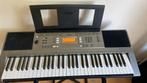Yamaha E353 Keyboard, Muziek en Instrumenten, 61 toetsen, Aanslaggevoelig, Ophalen of Verzenden, Zo goed als nieuw