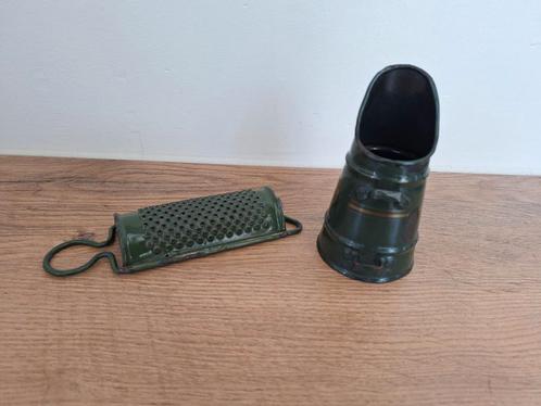Donkergroen emaille zeldzame rasp + mini kolenkit, Antiek en Kunst, Antiek | Emaille, Ophalen of Verzenden
