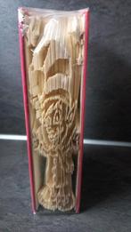 Boek Sculptuur kerstelf- Uniek Kunstwerk, Ophalen of Verzenden, Zo goed als nieuw