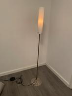 Vloerlamp, smal model, Huis en Inrichting, Lampen | Vloerlampen, Ophalen, Gebruikt, Overige materialen, 100 tot 150 cm