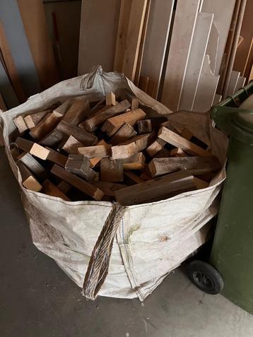Haardhout beschikbaar voor biedingen