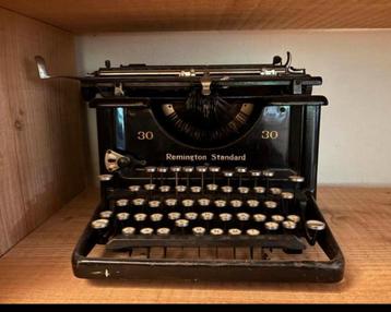 Antieke Remington Standard Typemachine beschikbaar voor biedingen