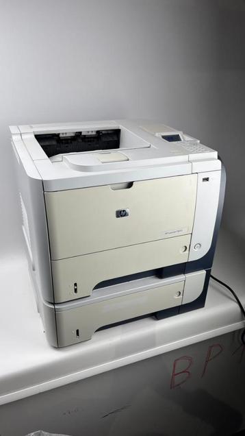 HP LaserJet P3015 – Zwart-Wit Laserprinter beschikbaar voor biedingen