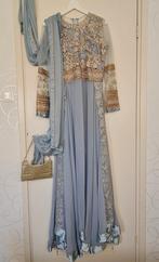 Lichtblauwe Indiase bruiloft jurk met dupatta en tasje, Maat 38/40 (M), Overige typen, Blauw, Ophalen of Verzenden