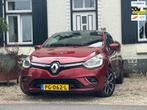 Renault Clio Estate 1.2 TCe Intens|Pano|Automaat|Half-leder|, Gebruikt, 4 cilinders, 635 kg, Origineel Nederlands