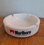 Marlboro asbak, Ophalen