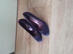 In nieuwstaat mooie paarse pumps maat 40, Ophalen, Zo goed als nieuw, Overige kleuren, Pumps