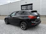 BMW X1 sDrive18i Exe Aut Nav|Cruis|PDC|LED Zwart (bj 2019), Auto's, BMW, Stof, Met garantie (alle), Zwart, Bedrijf