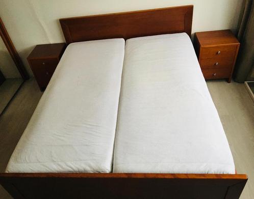 2-persoonsbed (compleet met nachtkastjes) ZGAN, Huis en Inrichting, Slaapkamer | Bedden, Zo goed als nieuw, Tweepersoons, 160 cm