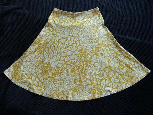 geel gebloemde rok - tricot - viscose - 38 - nieuw, Kleding | Dames, Rokken, Nieuw, Maat 38/40 (M), Geel, Onder de knie, Ophalen of Verzenden