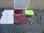5 dekjes en 3 halsters met halstertouw., Dieren en Toebehoren, Ophalen of Verzenden, Gebruikt