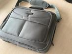 grijze laptoptas, Ophalen of Verzenden, 17 inch of meer, Zo goed als nieuw
