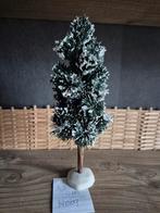 Kerstdorp aparte boom 2 kersthuisjes, Diversen, Ophalen of Verzenden, Zo goed als nieuw