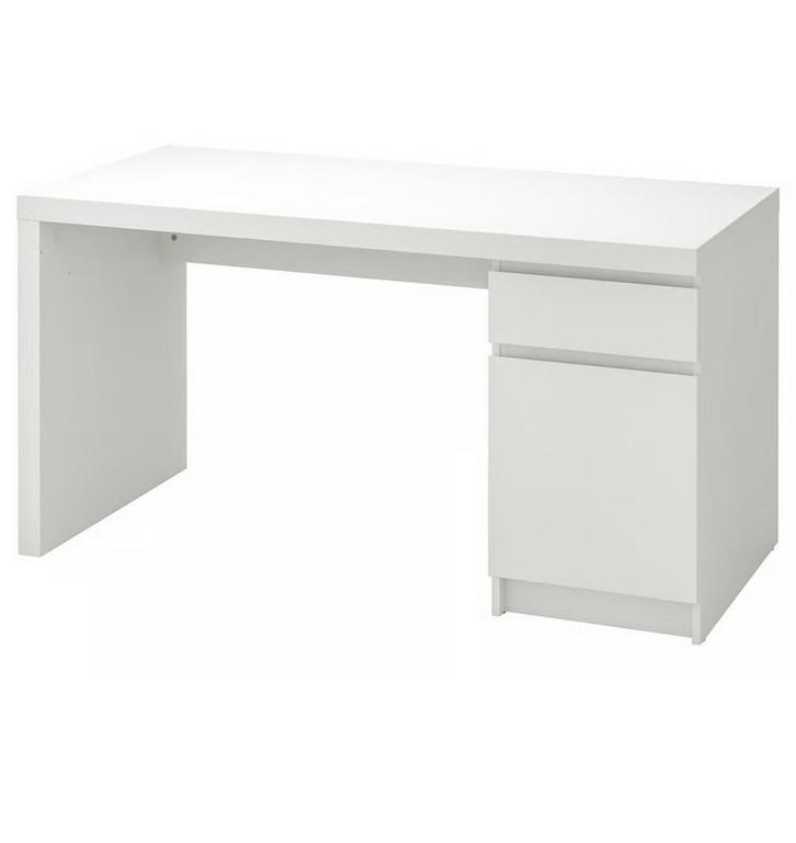 Ikea MALM bureau met lade en kastje, Huis en Inrichting, Bureaus, Zo goed als nieuw, Bureau, Ophalen