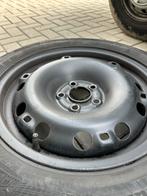 Volkswagen Polo Banden + Velgen 15 inch winter, Auto diversen, Wieldoppen, Ophalen, Zo goed als nieuw