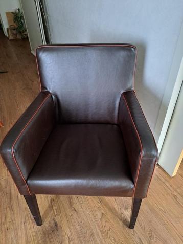 fauteuil zwart leer beschikbaar voor biedingen