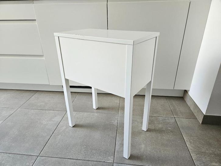 Ikea Nordli nachtkastje, Huis en Inrichting, Slaapkamer | Nachtkastjes, Gebruikt, 70 cm of meer, Minder dan 45 cm, Hout, Ophalen