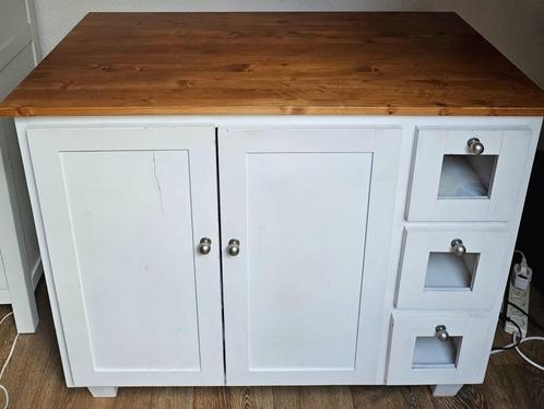 Commode / kastje, Kinderen en Baby's, Kinderkamer | Commodes en Kasten, Gebruikt, Commode, 90 tot 105 cm, 100 cm of meer, 50 tot 70 cm