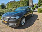 BMW 5-Serie 2.0 520I AUT 184 PK Station 2013 Bruin, Beige, 4 cilinders, Open dak, Leder