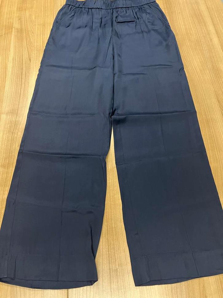 Second Female Pantalon - Wijd Model, Kleding | Dames, Broeken en Pantalons, Zo goed als nieuw, Maat 42/44 (L), Blauw, Lang, Ophalen of Verzenden