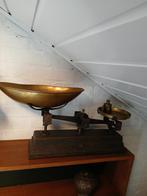 Weegschaal antiek met gewichtjes. Koperen schalen 2, Antiek en Kunst, Ophalen