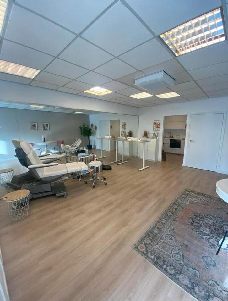 Praktijk/werkruimte part time te huur hartje Udenhout, Huizen en Kamers, Kamers te huur