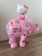 Elephant Parade Hello Kitty Sitting 30 cm - 2017 - 45/250, Verzamelen, Beelden en Beeldjes, Ophalen of Verzenden, Zo goed als nieuw